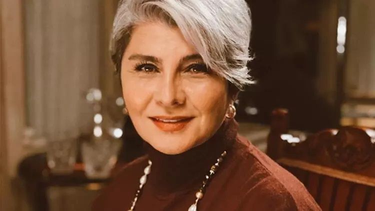 Camdaki Kız dizisinin Gülcihan'ı Devrim Yakut'un yeni projesi açıklandı 1